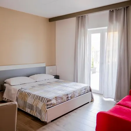 Lm Crosia Bed & Breakfast 3*